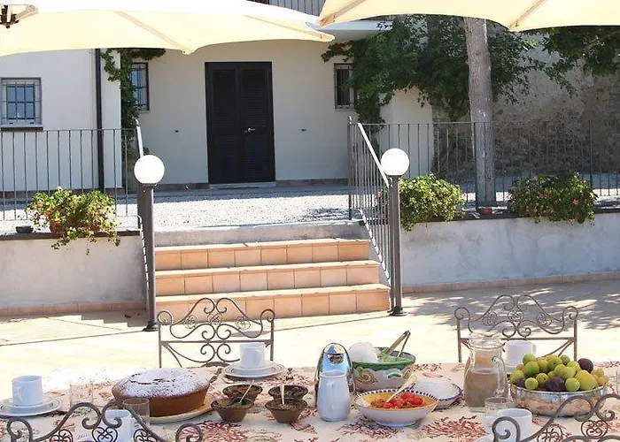 فندق مبيت وإفطار La Residenza Torchiara